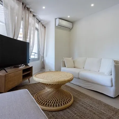 Beautiful 7p Center 250m * Antibes